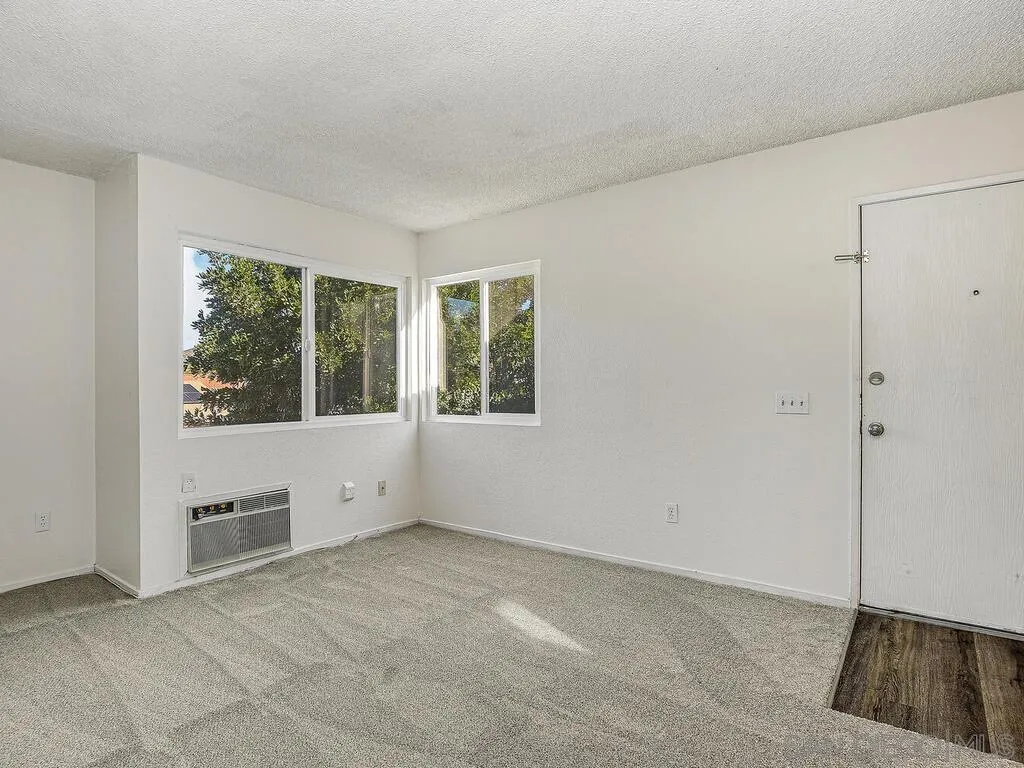 12643 Robison Boulevard, Unit 215 Poway, CA 92064 - Photo 4 of 25