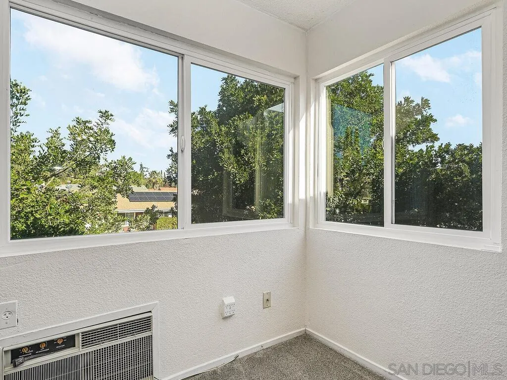 12643 Robison Boulevard, Unit 215 Poway, CA 92064 - Photo 5 of 25