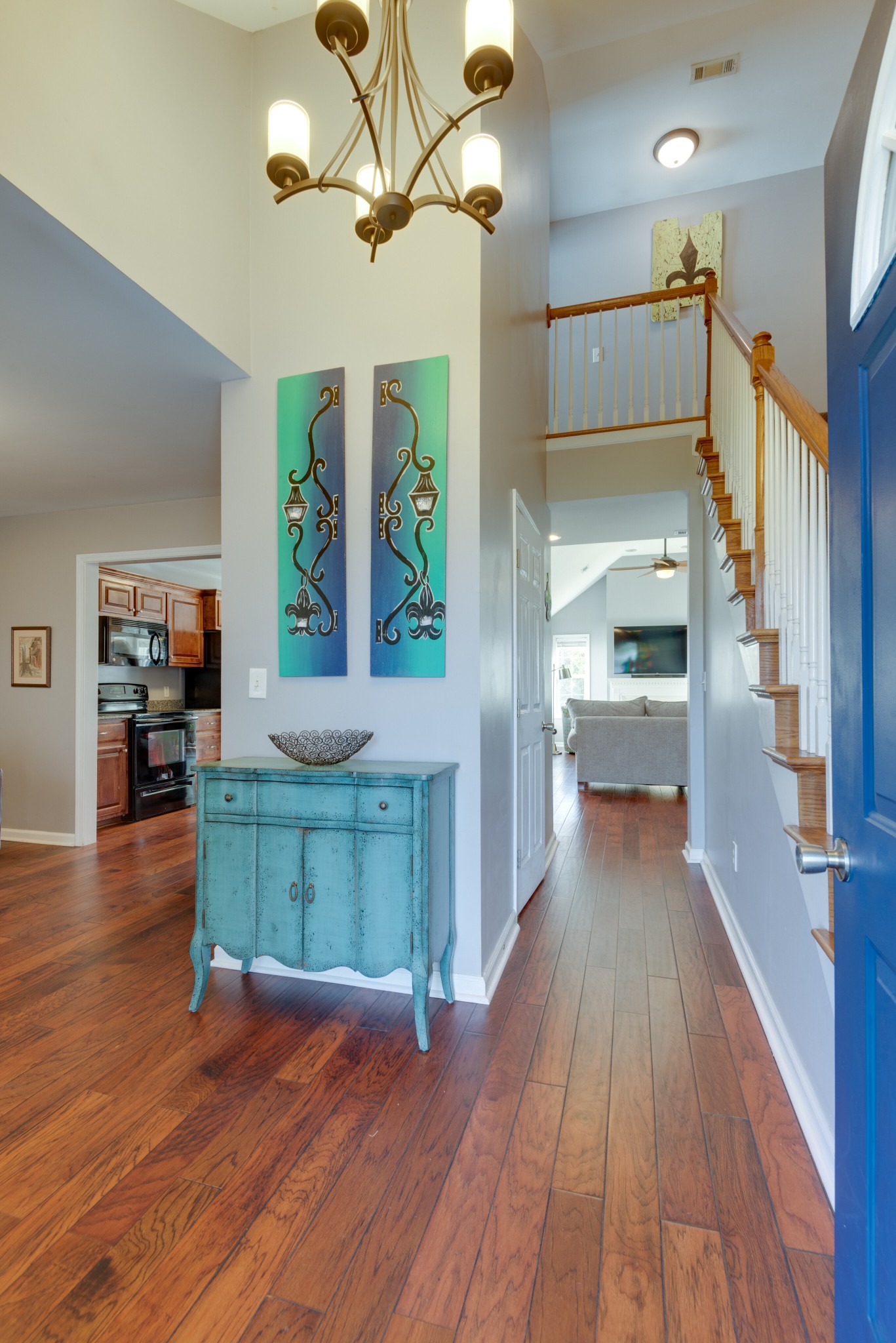 303 Cheairs Court Spring Hill, TN 37174 - Photo 2 of 23 a view interior of a house and wooden floor