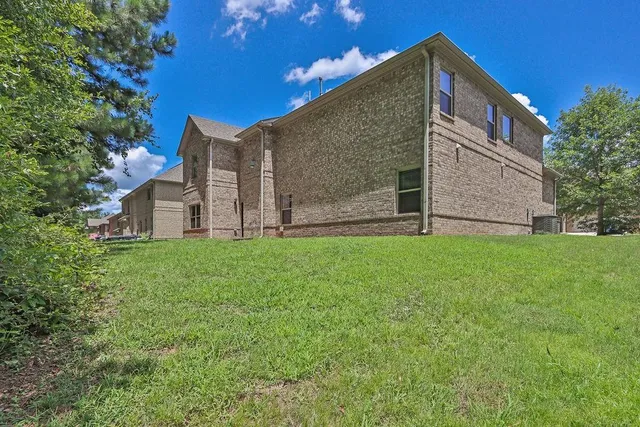 $456,000 | 410 Live Oak Pass, Loganville, GA 30052