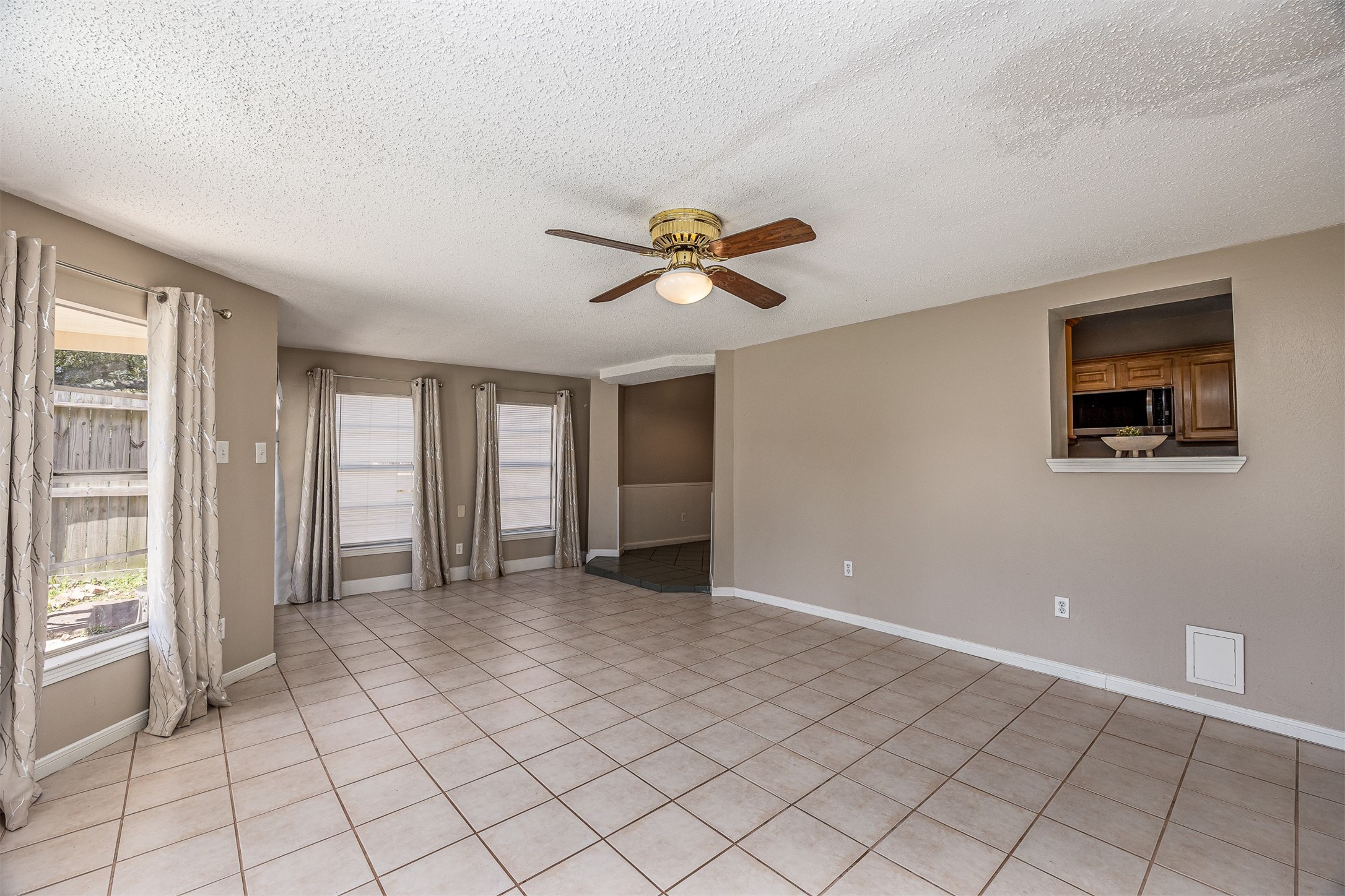 1603 East Baker Road Baytown, TX 77521 - Photo 15 of 26