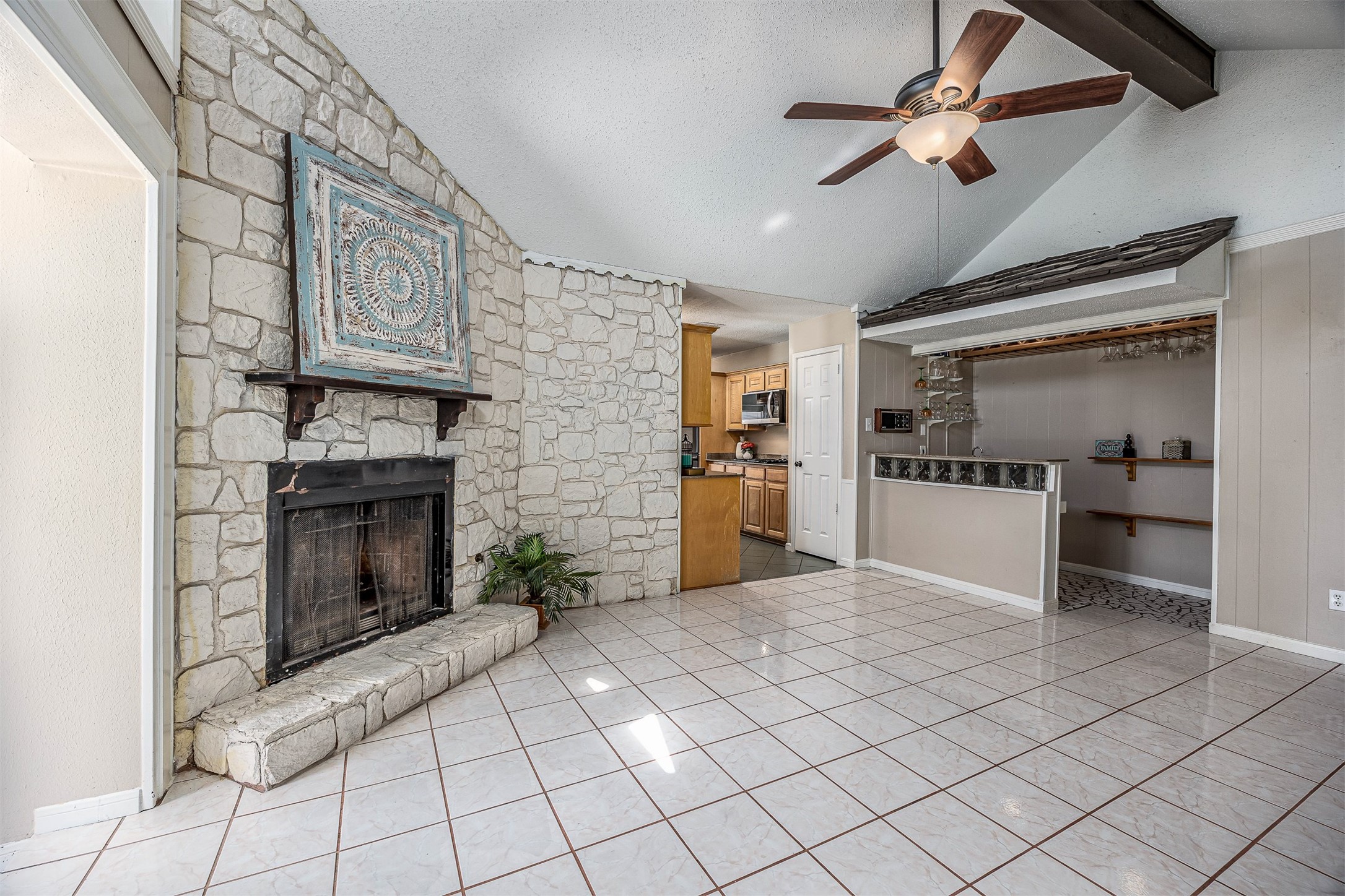 1603 East Baker Road Baytown, TX 77521 - Photo 6 of 26