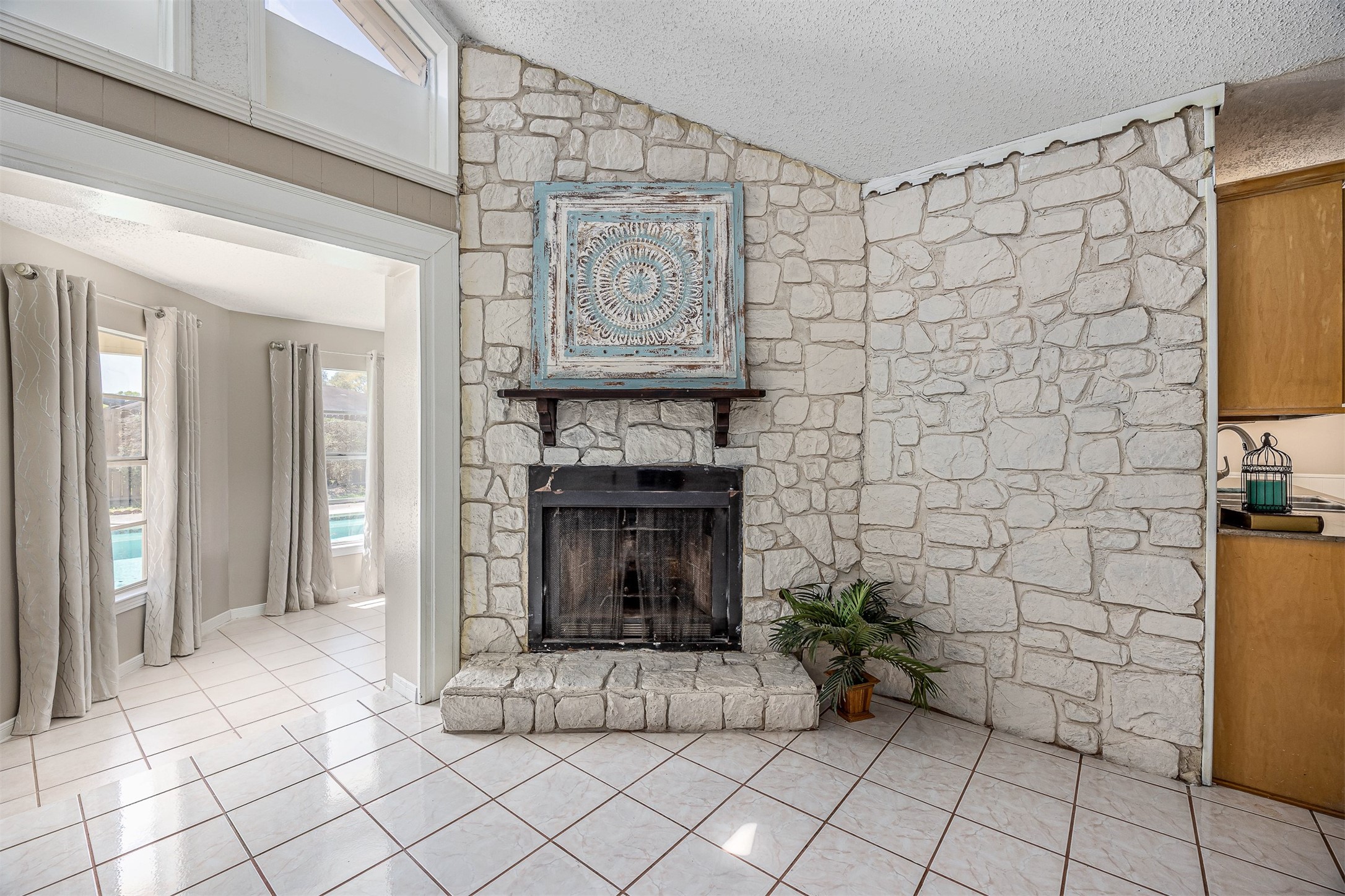 1603 East Baker Road Baytown, TX 77521 - Photo 8 of 26