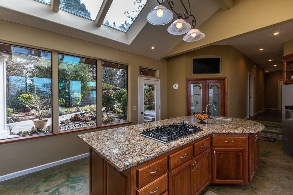 1260 Walker Point Road Eureka, CA 95503 - Photo 34 of 114 37