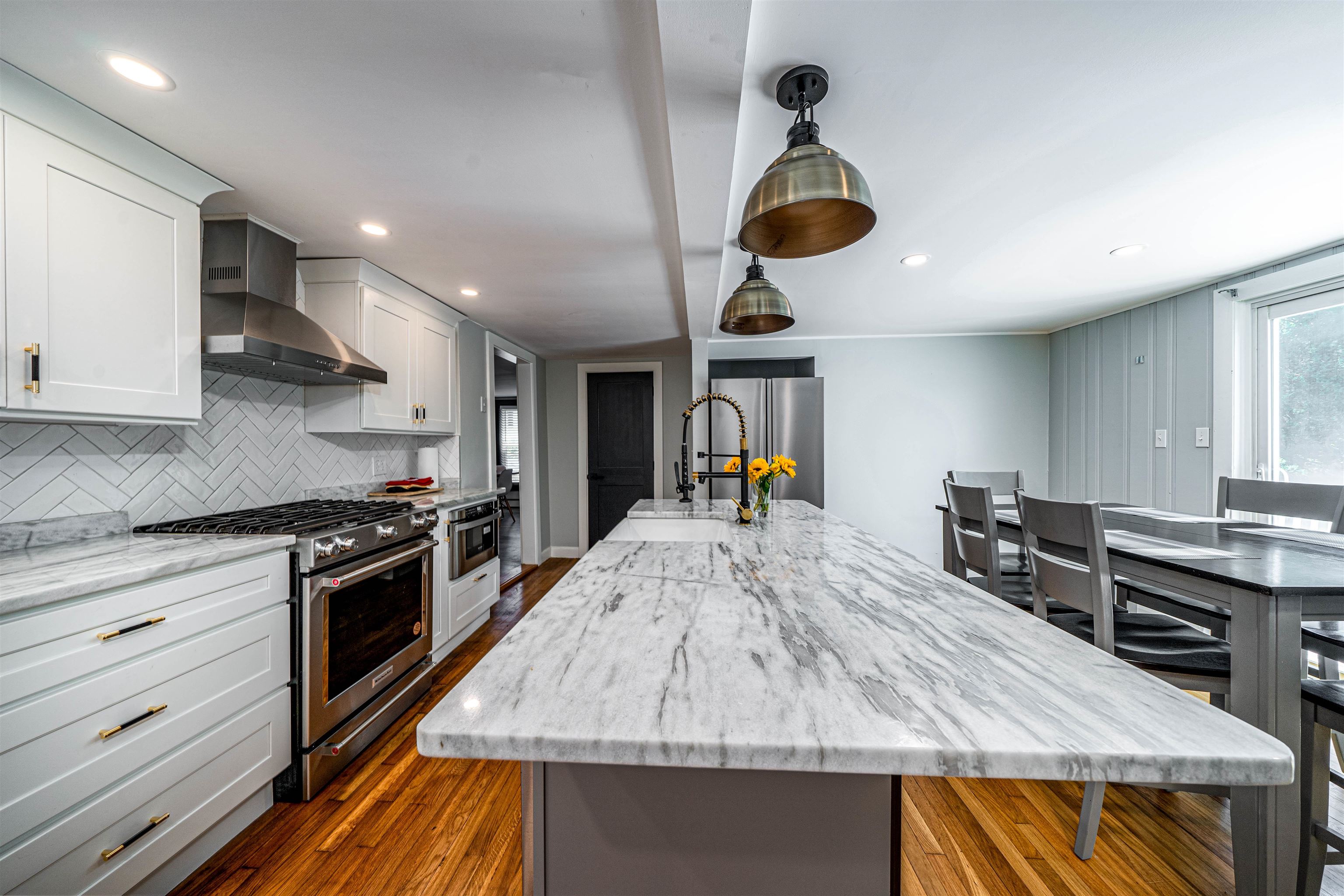 21 High Street Exeter, NH 03833 - Photo 3 of 40