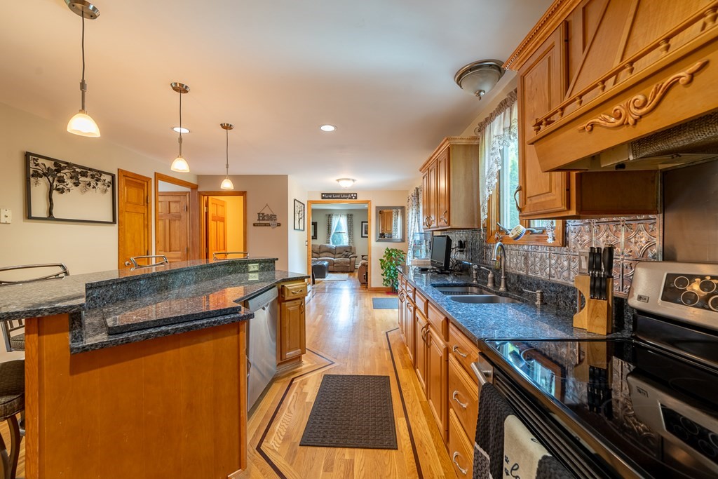 2 Sassafras Road Rehoboth, MA 02769 - Photo 13 of 34 Gallery Image 13