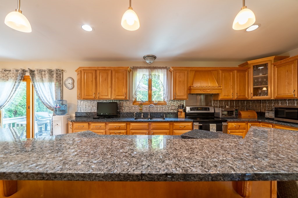 2 Sassafras Road Rehoboth, MA 02769 - Photo 14 of 34 Gallery Image 14