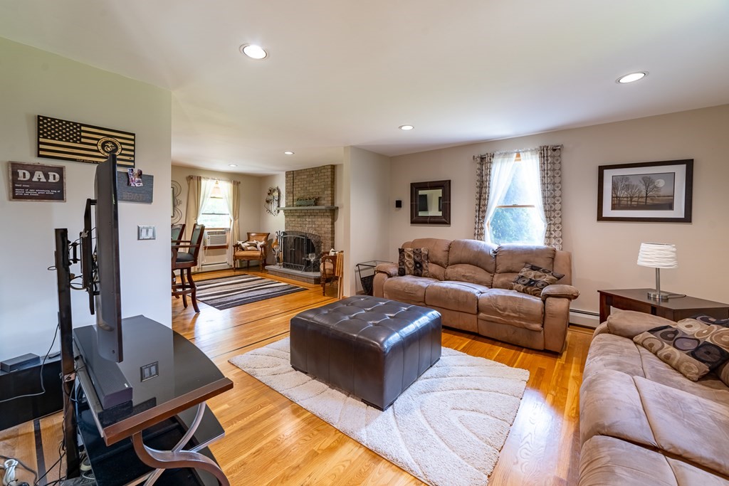 2 Sassafras Road Rehoboth, MA 02769 - Photo 18 of 34 Gallery Image 18