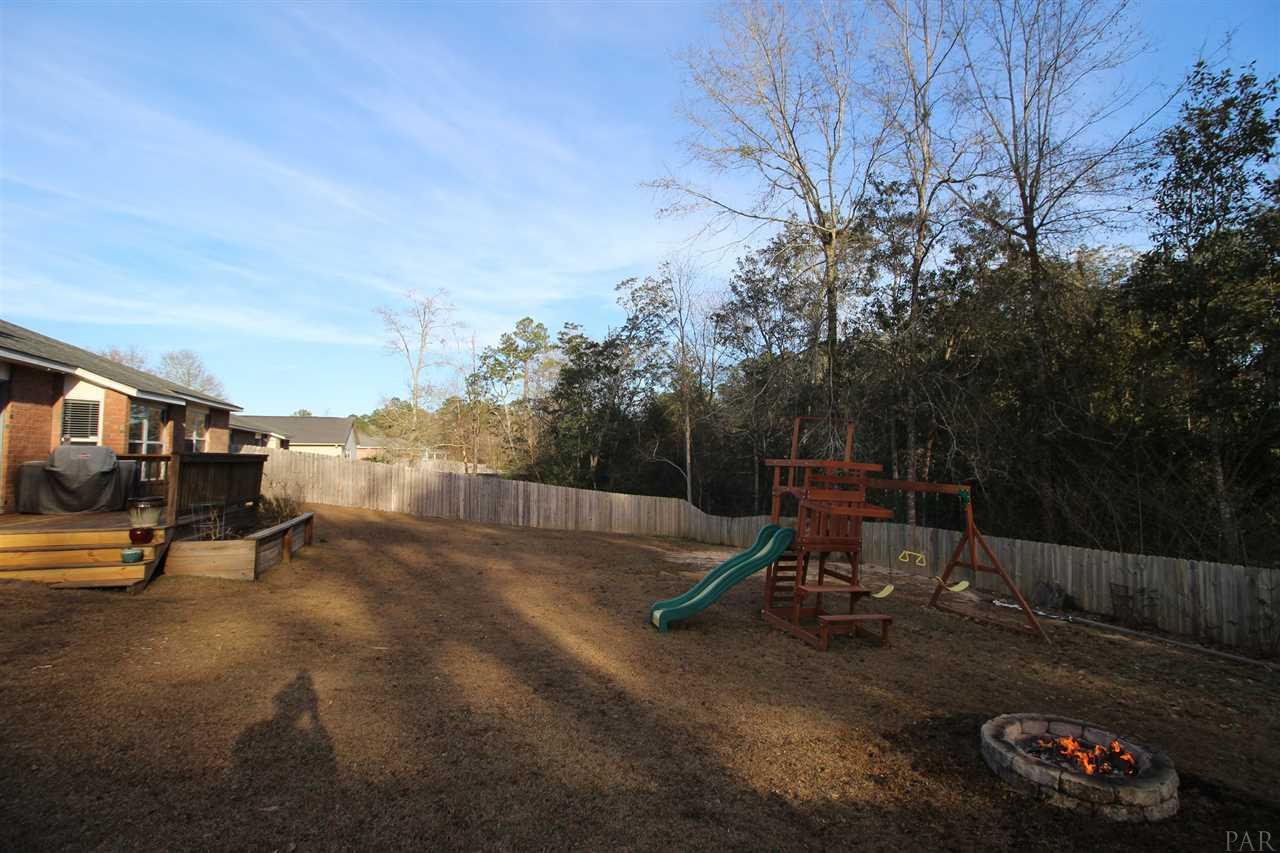 2137 Liberty Loop Road Cantonment, FL 32533 - Photo 29 of 31 Gallery Image 29