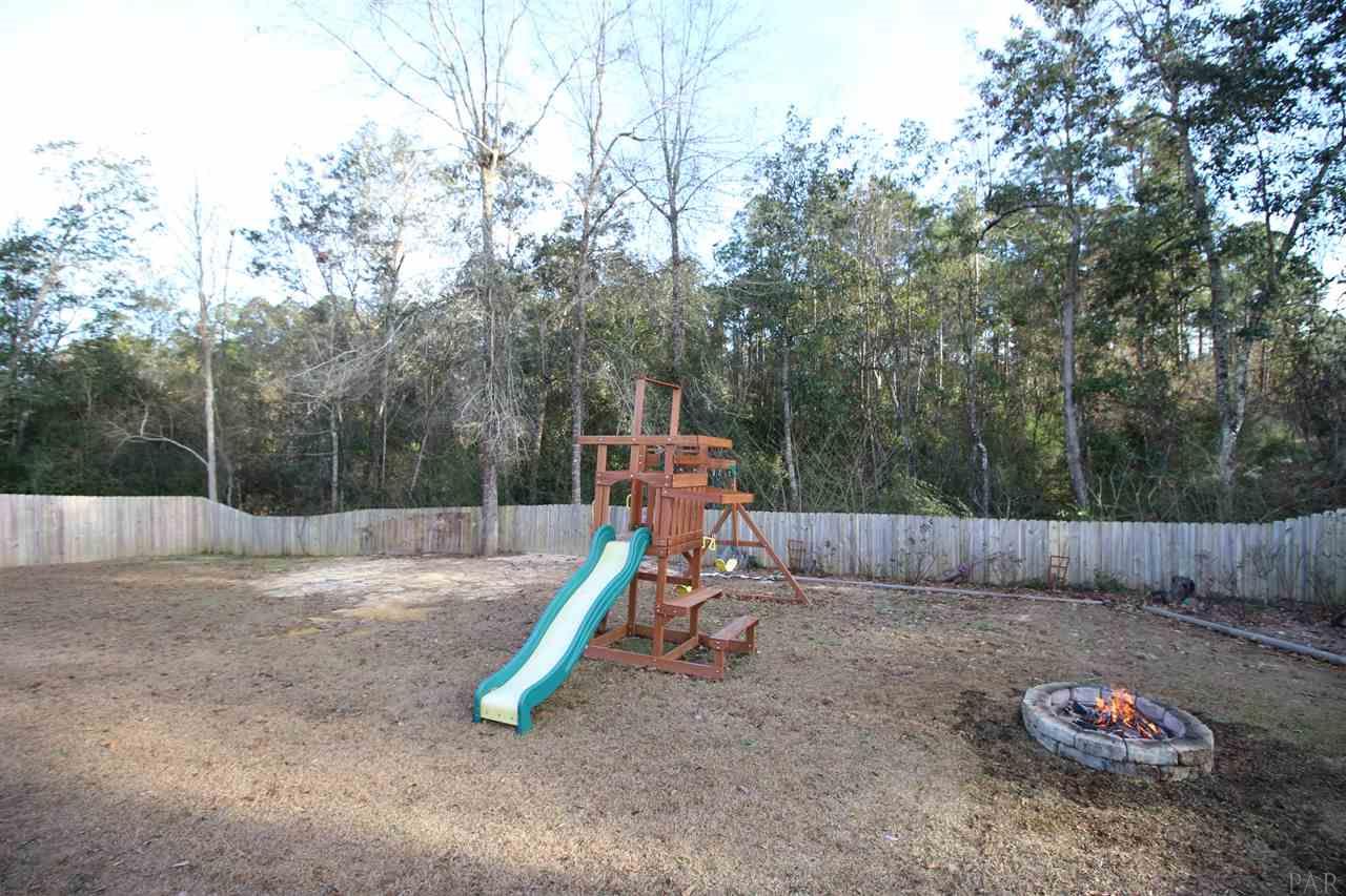 2137 Liberty Loop Road Cantonment, FL 32533 - Photo 30 of 31 Gallery Image 30