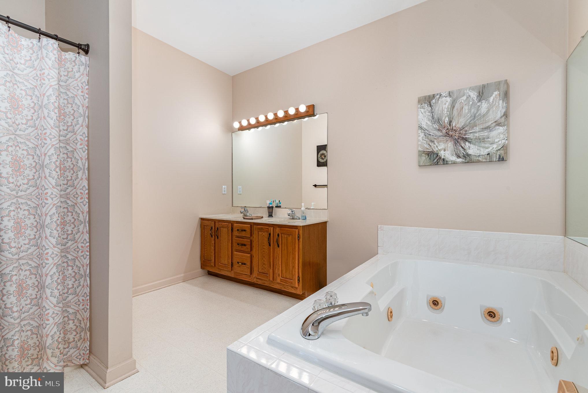 8041 Kiwanis Road Harrisburg, PA 17112 - Photo 12 of 39 Gallery Image 12