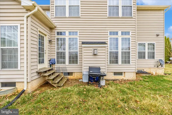 $600,000 | 18307 Misty Acres Drive, Hagerstown, MD 21740