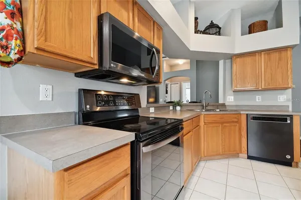 $3,250 | 7655 Citrus Blossom Drive, Land O Lakes, FL 34637