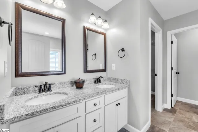 $400,000 | 4 Orchard Crest, Greer, SC 29651