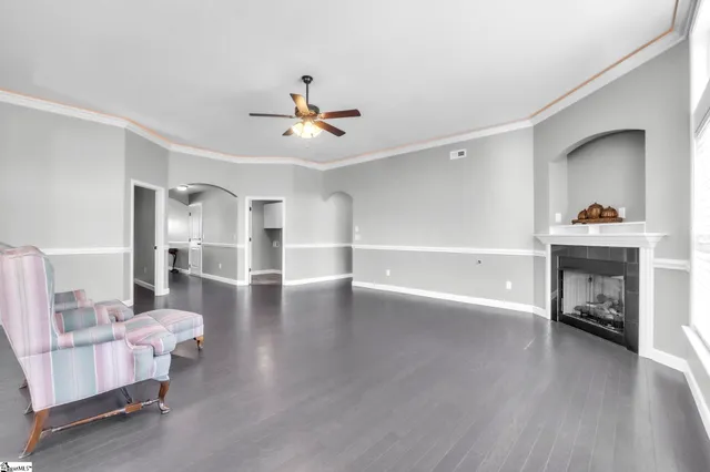 $400,000 | 4 Orchard Crest, Greer, SC 29651