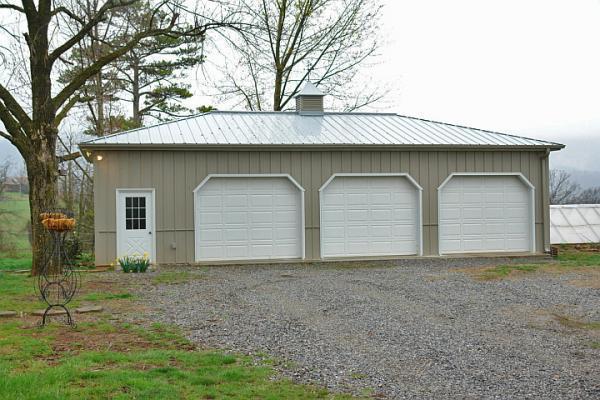 3388 Webster Road Blue Ridge, VA 24064 - Photo 27 of 40 a house with a outdoor space