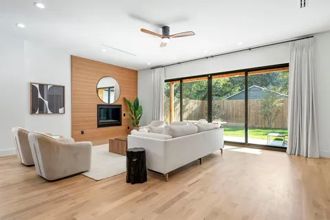 $1,599,000 | 6008 Kenwood Avenue, Dallas, TX 75206