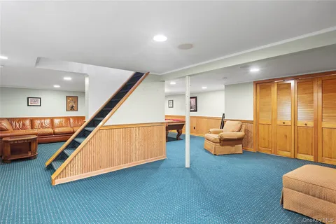 $1,299,000 | 922 Leeds Drive, North Bellmore, NY 11710