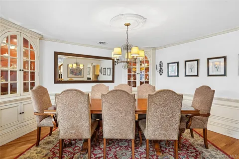 $1,299,000 | 922 Leeds Drive, North Bellmore, NY 11710