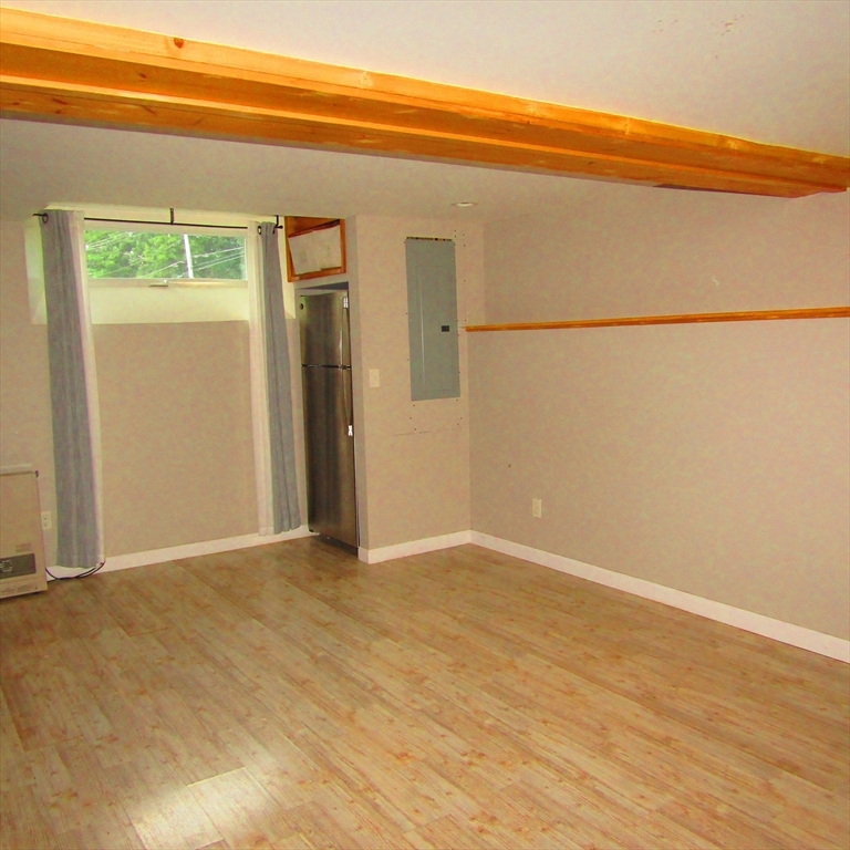 465 Spring Street Northampton, MA 01053 - Photo 21 of 30