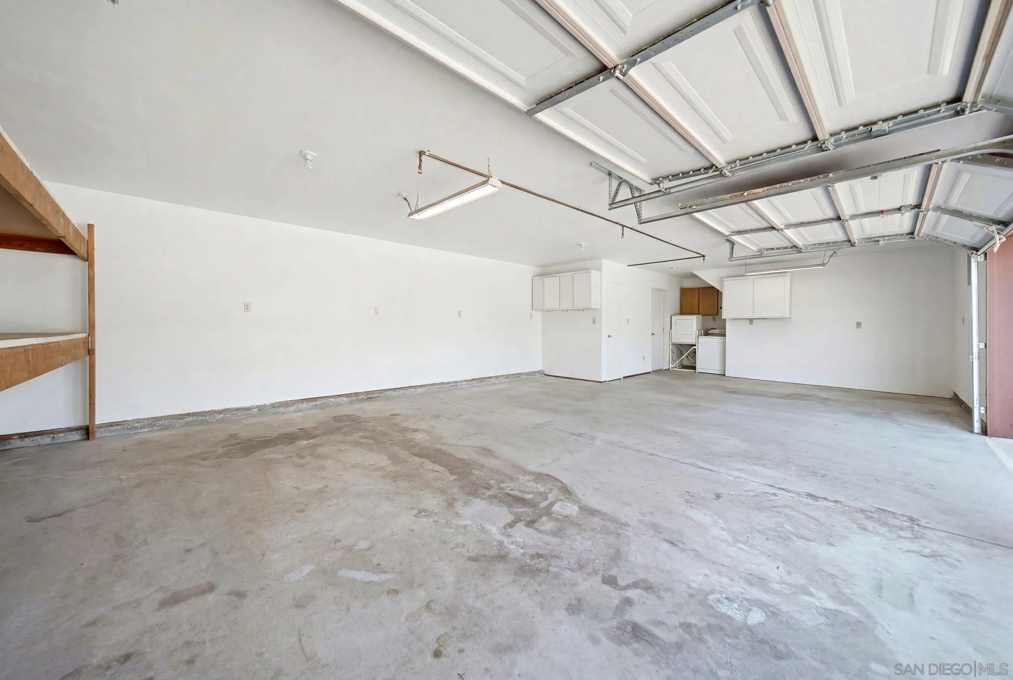 932 Regal Road Encinitas, CA 92024 - Photo 15 of 44