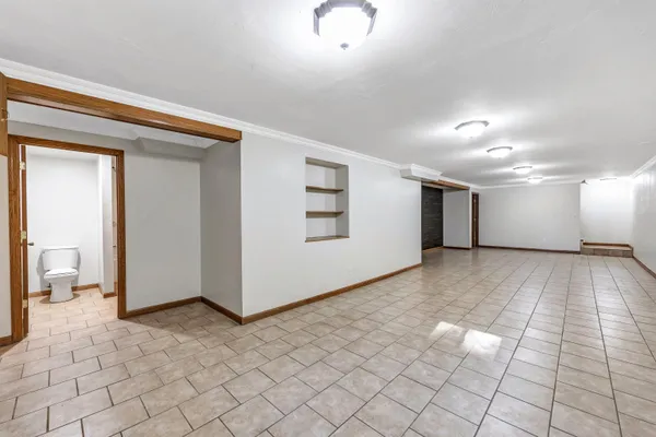 $379,900 | 2801 Meadow Flower Lane, Suamico, WI 54313