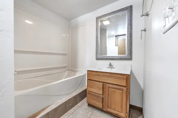 $379,900 | 2801 Meadow Flower Lane, Suamico, WI 54313