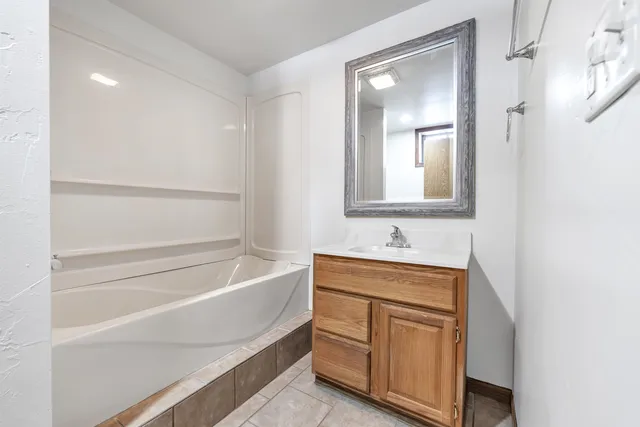 $399,900 | 2801 Meadow Flower Lane, Suamico, WI 54313