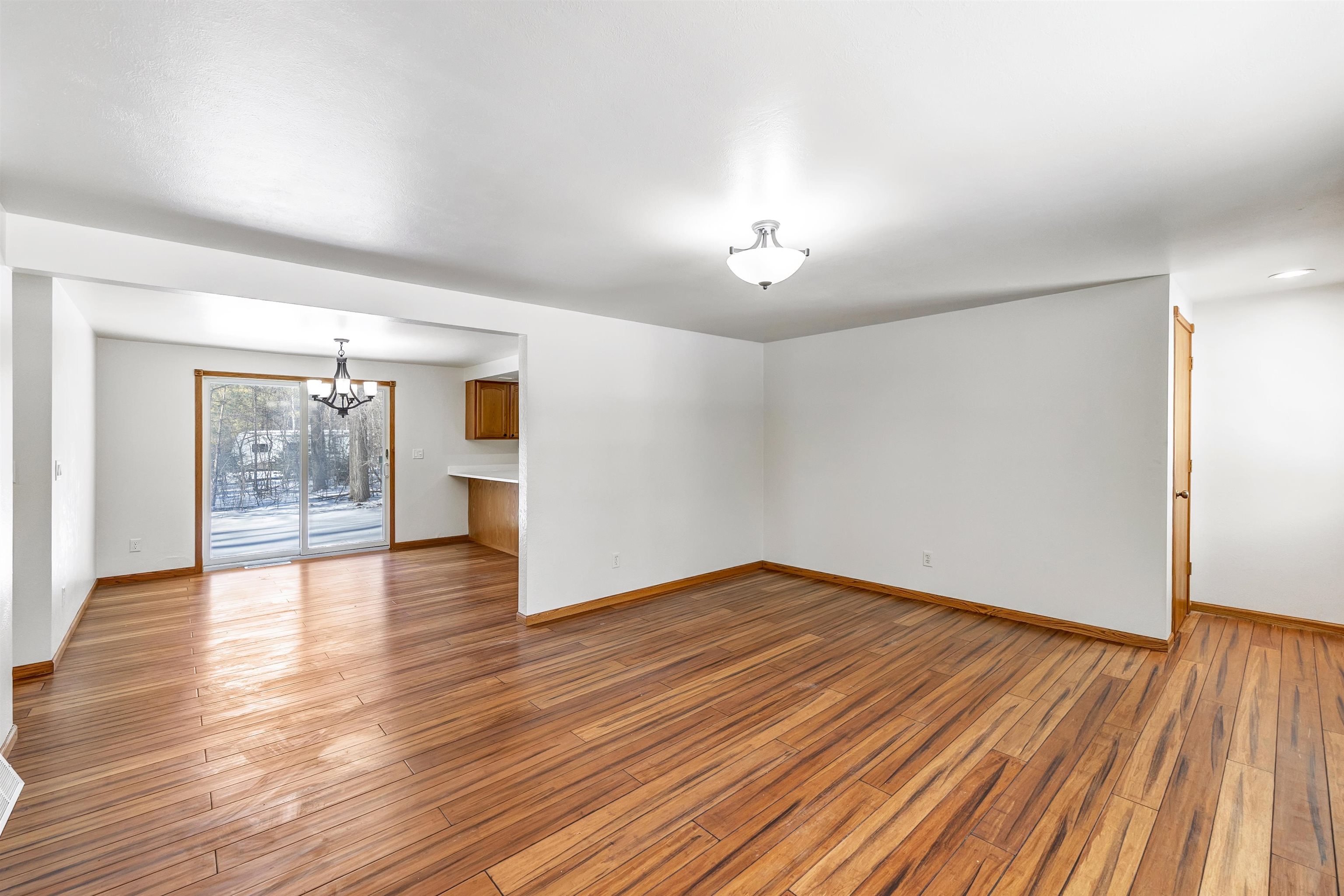 2801 Meadow Flower Lane Suamico, WI 54313 - Photo 5 of 21