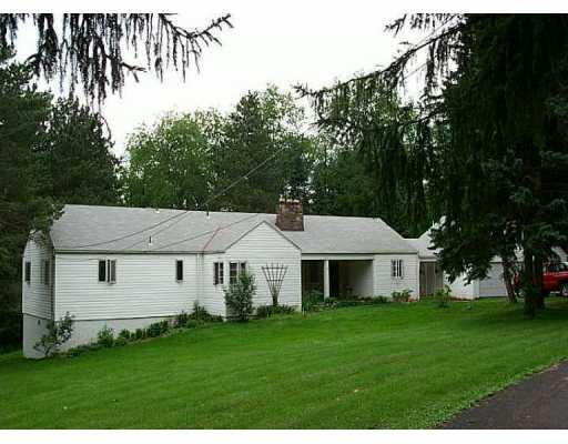 359 Thomas Road Canonsburg, PA 15317 - Photo 1 of 8