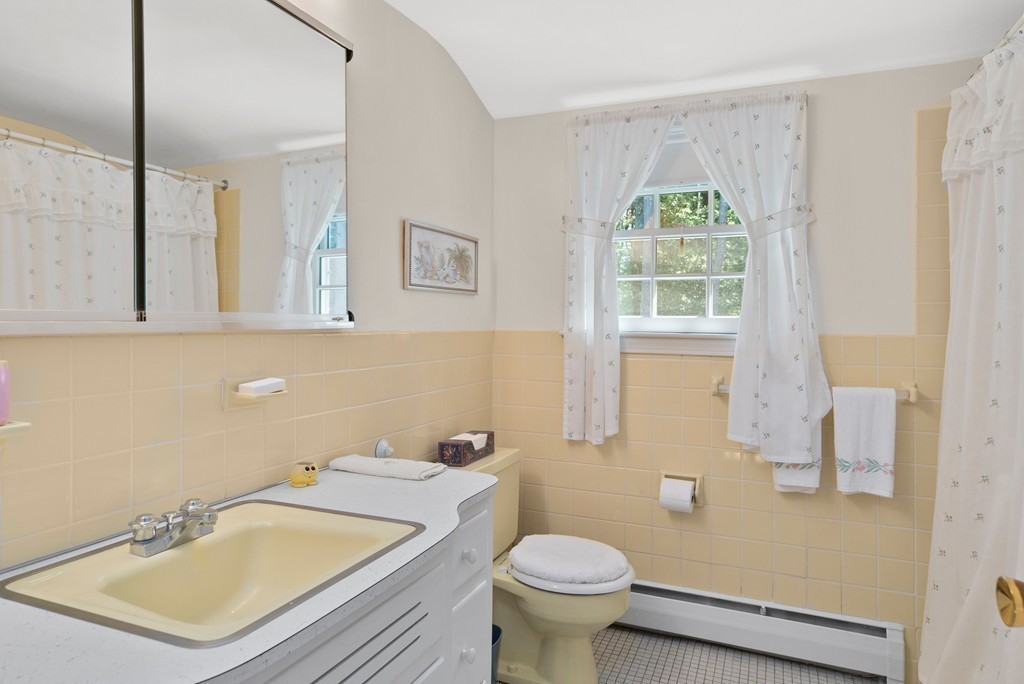 12 Valley Road Dover, MA 02030 - Photo 12 of 20 Gallery Image 12