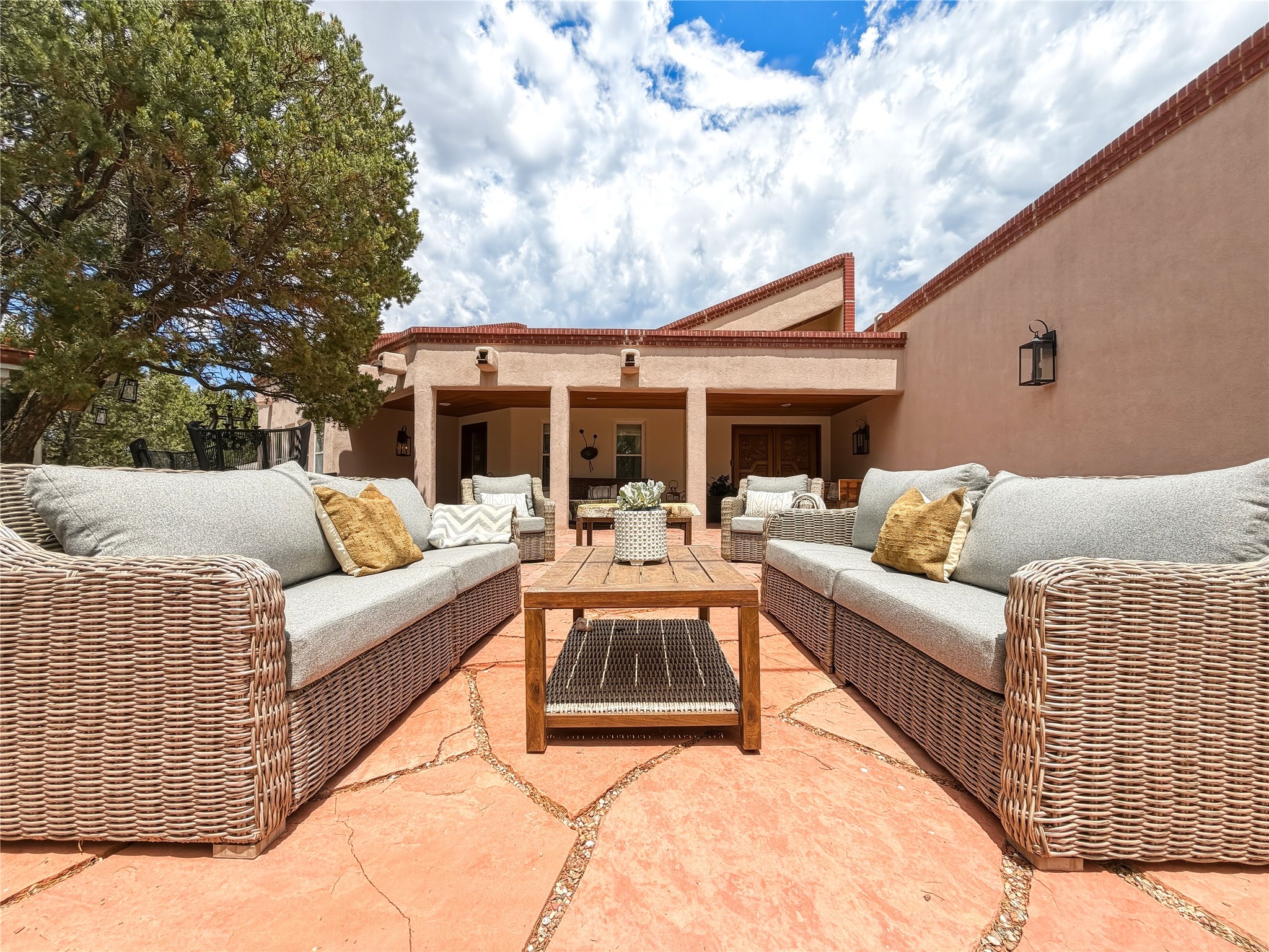 1095 Mansion Ridge Road Santa Fe, NM 87501 - Photo 41 of 45 Gallery Image 41