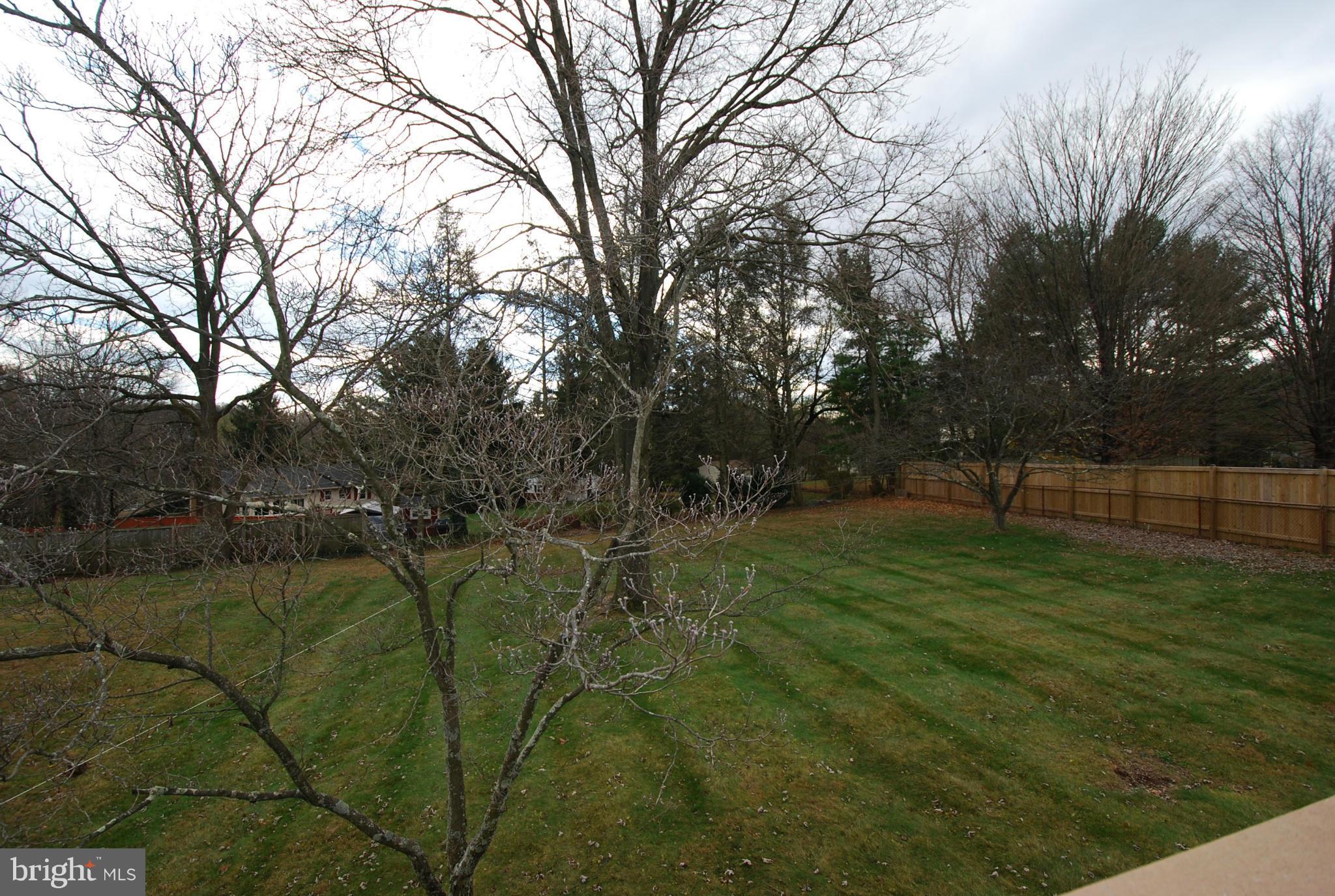 9216 Gue Road Damascus, MD 20872 - Photo 6 of 28 Exterior (Rear)