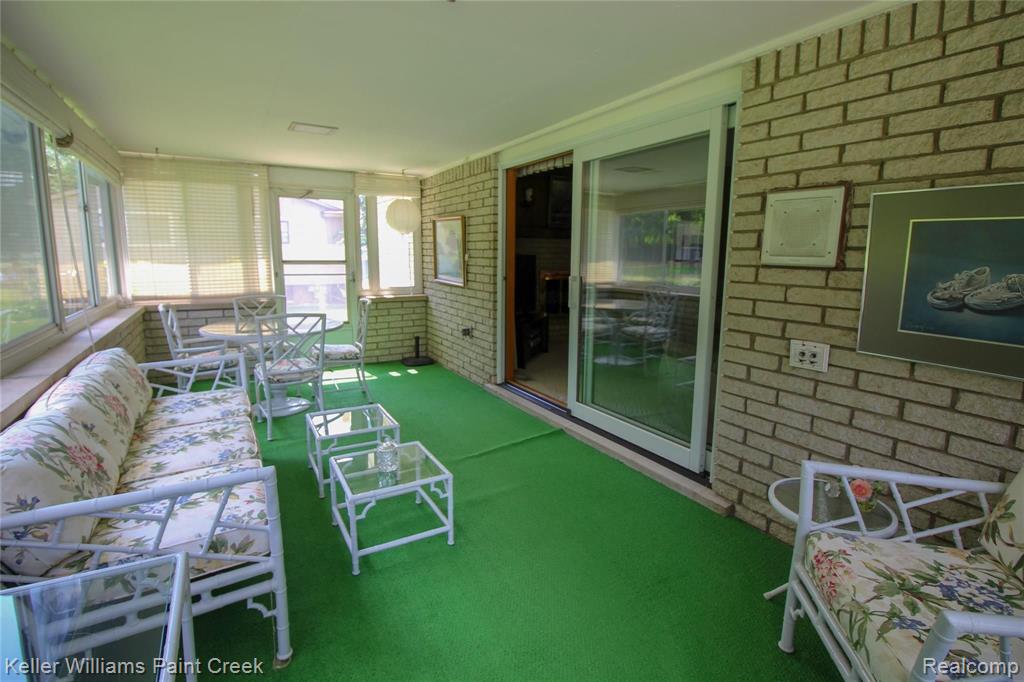 622 Bridgestone Drive Rochester Hills, MI 48309 - Photo 15 of 45