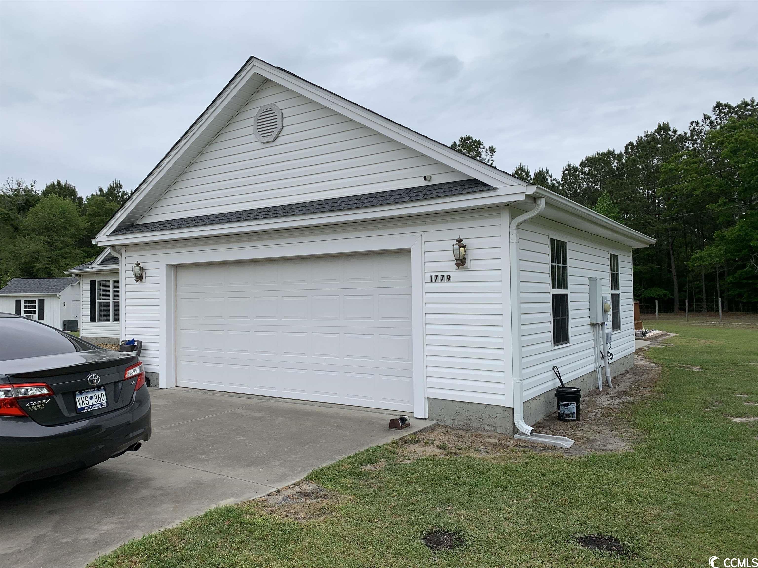 1779 Greenpond Road Loris, SC 29569 - Photo 2 of 36 Gallery Image 2