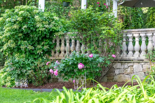 $1,800,000 | 98 Island Trail, Morris, CT 06763