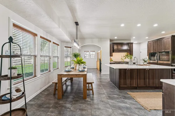 $1,049,900 | 977 North Woodvalley Place, Eagle, ID 83616