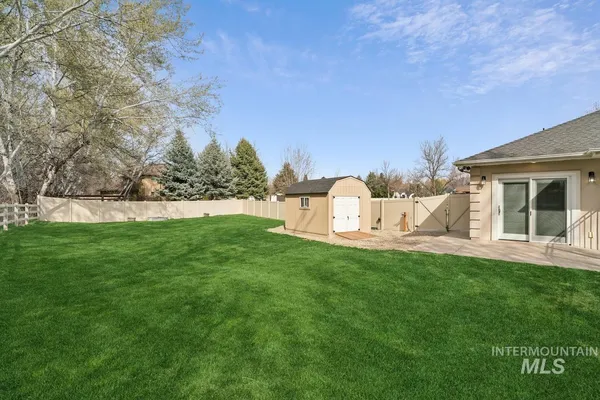 $1,049,900 | 977 North Woodvalley Place, Eagle, ID 83616