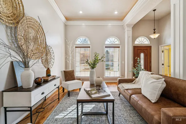 $1,049,900 | 977 North Woodvalley Place, Eagle, ID 83616