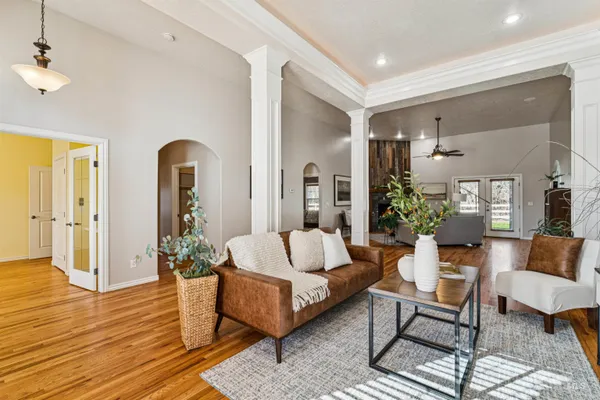 $1,049,900 | 977 North Woodvalley Place, Eagle, ID 83616