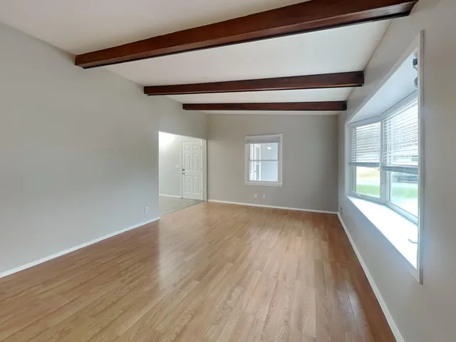 $1,795 | 2272 North Hazel Street, Maplewood, MN 55109