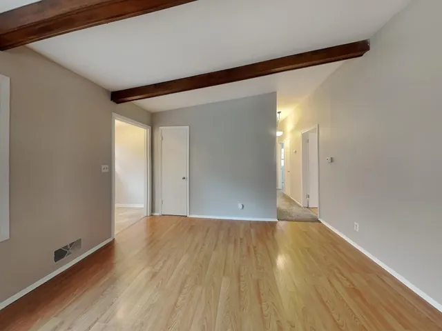 $1,795 | 2272 North Hazel Street, Maplewood, MN 55109