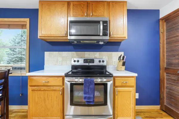 $349,500 | 2640 67th Street, South Haven, MI 49090