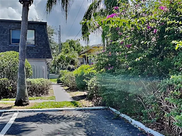 $1,650 | 1954 South Conway Road, Unit 11, Orlando, FL 32812