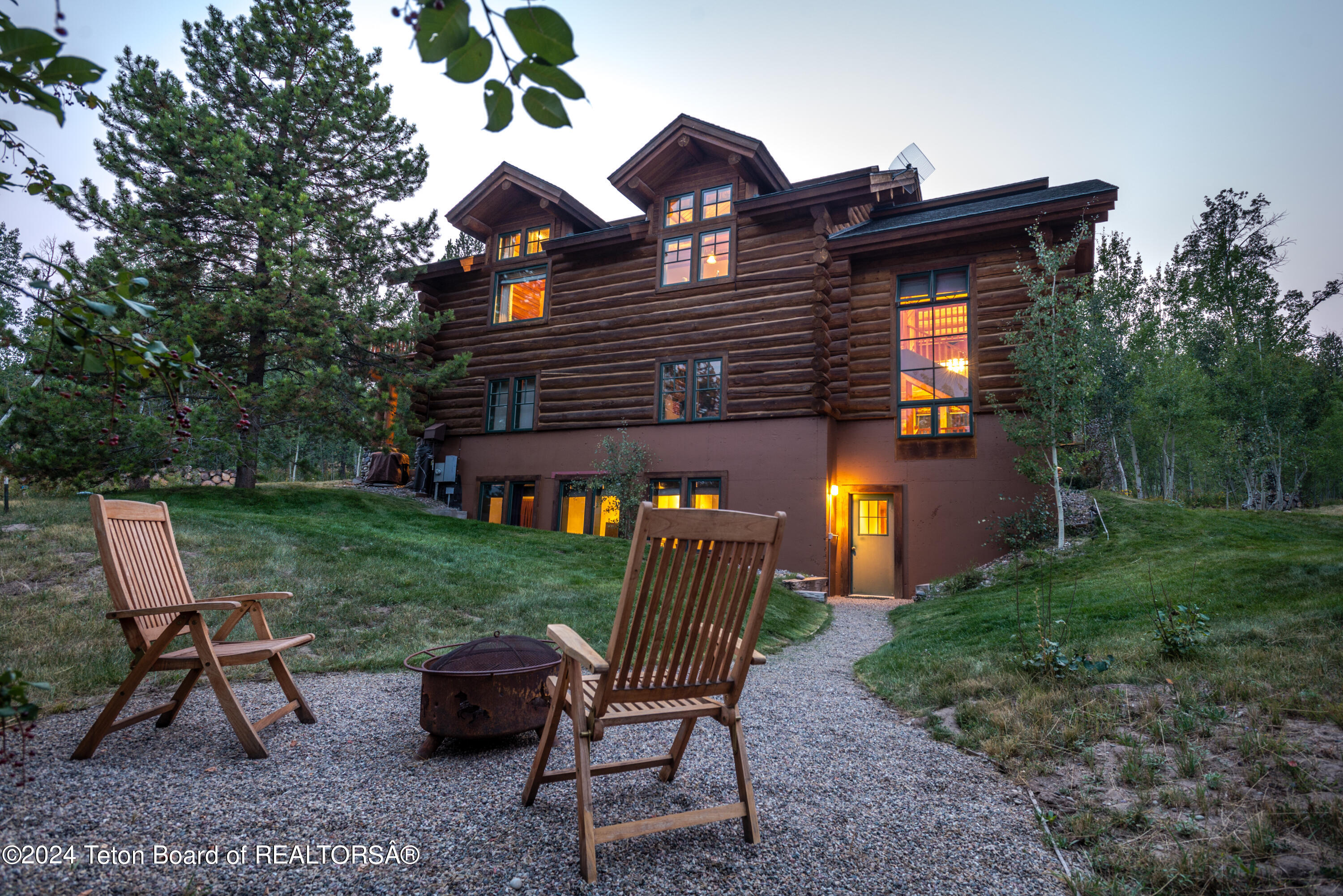 4420 Bronco Road Wilson, WY 83014 - Photo 31 of 48 _RFB4509