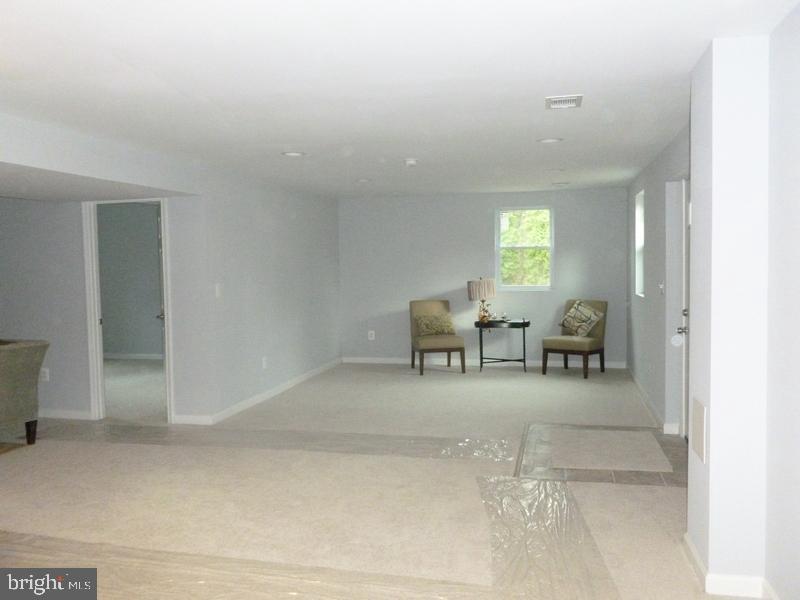 4903 Henderson Road Temple Hills, MD 20748 - Photo 25 of 37 Gallery Image 25