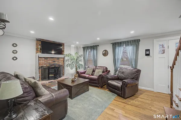 $559,000 | 33 Lufkin Lane, Bristol, CT 06010