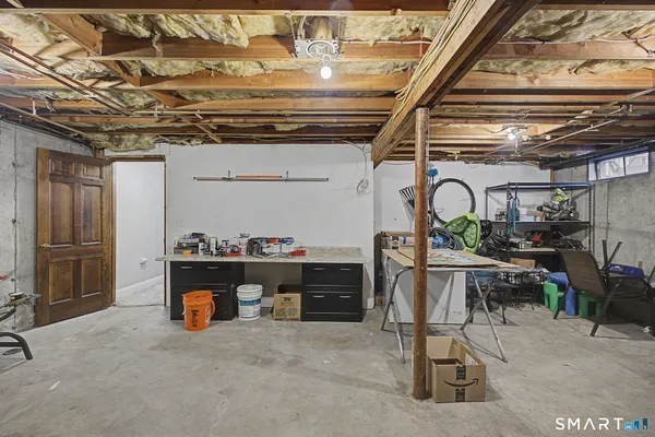 $559,000 | 33 Lufkin Lane, Bristol, CT 06010