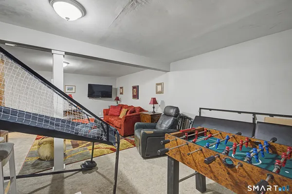 $559,000 | 33 Lufkin Lane, Bristol, CT 06010