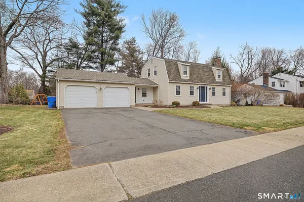 $559,000 | 33 Lufkin Lane, Bristol, CT 06010